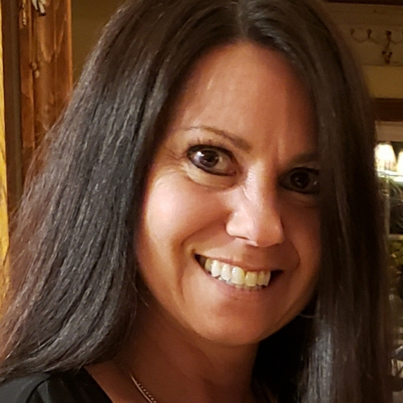 Welcome to my closet! - Picture 1 of 1